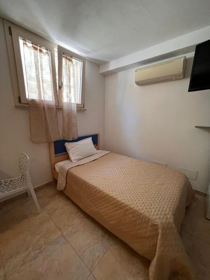 Hotel Rena Bianca House Porto Torres Zewnętrze zdjęcie